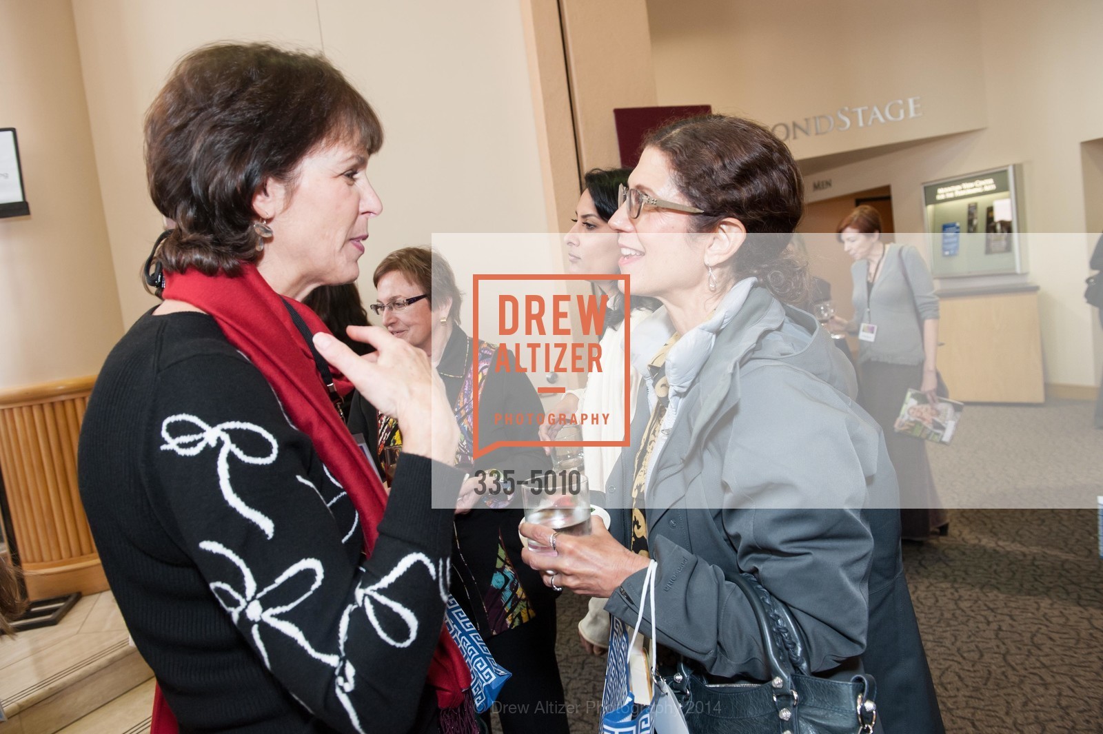Julie Kaufman, Karen Zuckerberg, THEATREWORKS Leading Ladies, US, February 8th, 2014, Photo #335-5010 Julie Kaufman, Karen Zuckerberg, Photo #335-5010