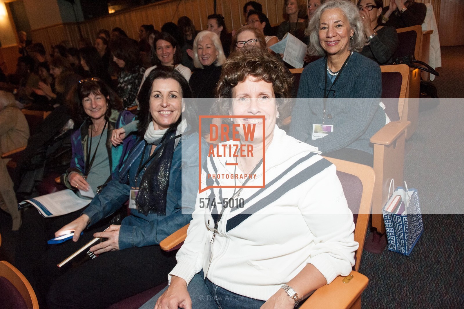 THEATREWORKS Leading Ladies, US, February 8th, 2014, Photo #574-5010 Photo #574-5010