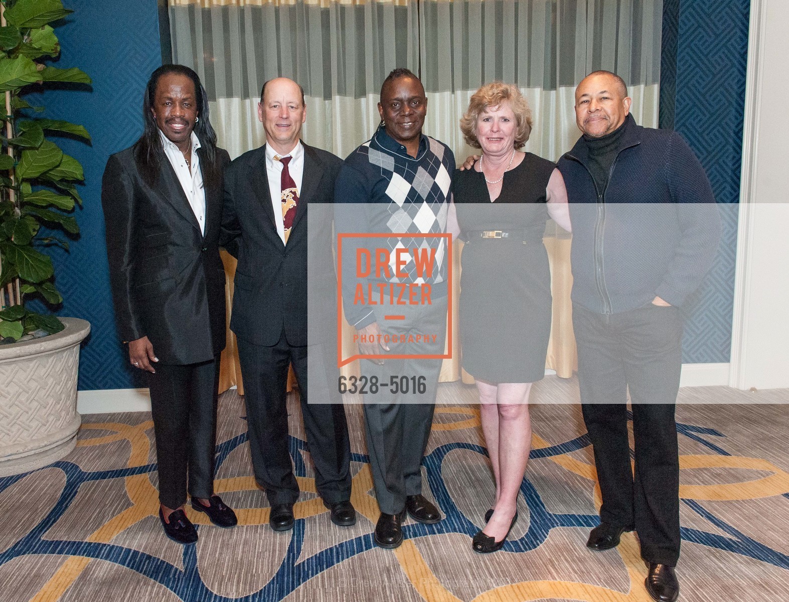 Verdine White, Philip Bailey, Ralph Johnson, ALL STARS HELPING KIDS 25th Anniversary Celebration, US, November 9th, 2014, Photo #6328-5016 Verdine White, Philip Bailey, Ralph Johnson, Photo #6328-5016