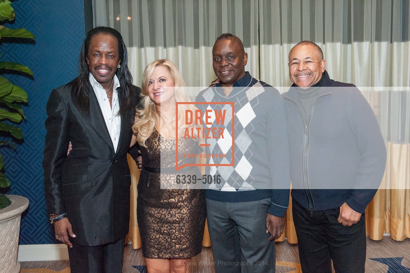 Verdine White, Philip Bailey, Ralph Johnson, ALL STARS HELPING KIDS 25th Anniversary Celebration, US, November 9th, 2014, Photo #6339-5016 Verdine White, Philip Bailey, Ralph Johnson, Photo #6339-5016