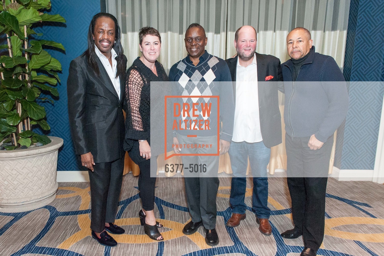 Verdine White, Amy Meyer, Philip Bailey, Dan Meyer, Ralph Johnson, Photo #6377-5016