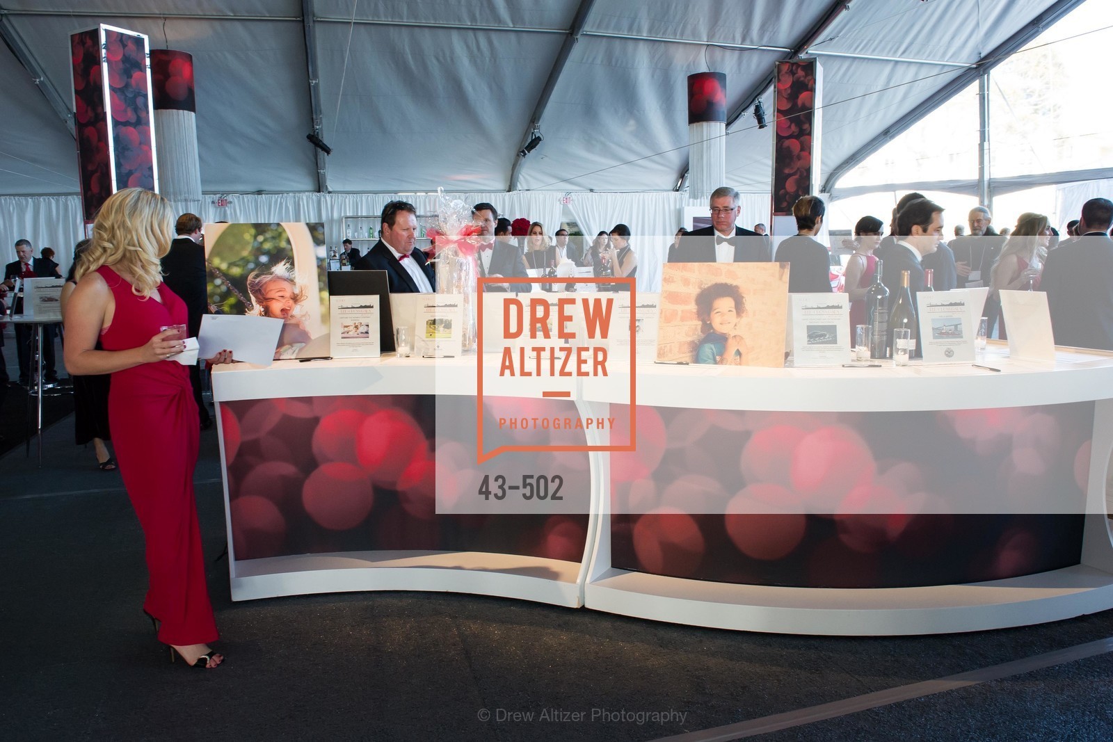 Atmosphere, 2014 RED CROSS Gala Honoring Paula Downey as the American Red Cross Bay Area Chapter Humanitarian CEO of the Year, US. Treasure Island (The Great Lawn), April 5th, 2014,Drew Altizer, Drew Altizer Photography, full-service agency, private events, San Francisco photographer, photographer california