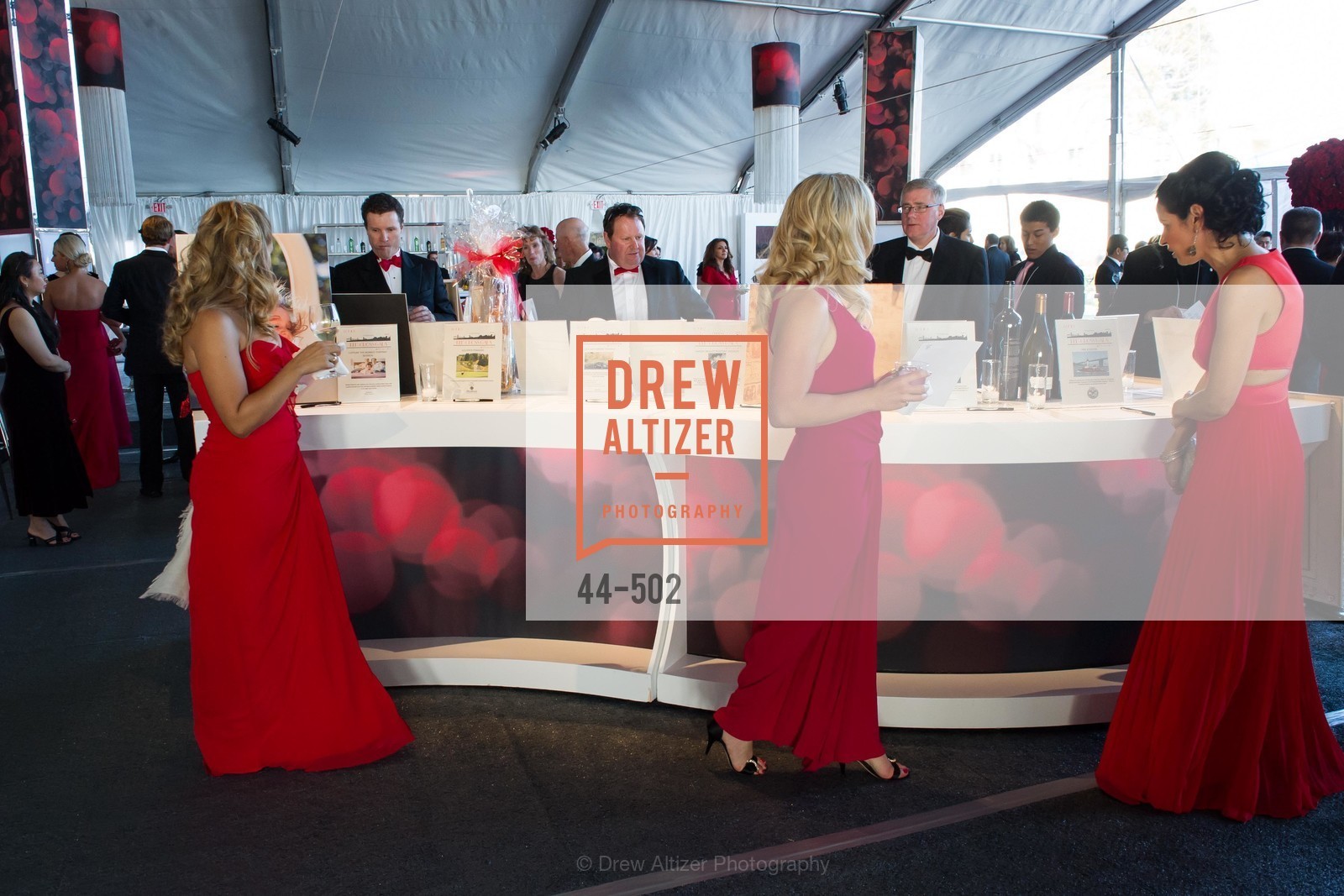 Atmosphere, 2014 RED CROSS Gala Honoring Paula Downey as the American Red Cross Bay Area Chapter Humanitarian CEO of the Year, US. Treasure Island (The Great Lawn), April 5th, 2014,Drew Altizer, Drew Altizer Photography, full-service agency, private events, San Francisco photographer, photographer california