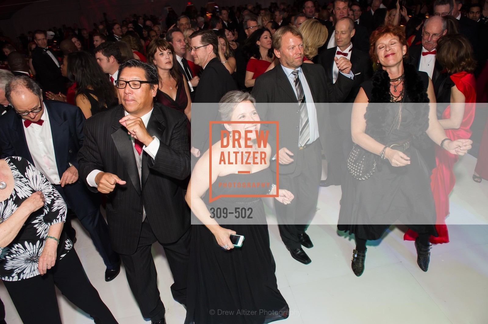 Atmosphere, 2014 RED CROSS Gala Honoring Paula Downey as the American Red Cross Bay Area Chapter Humanitarian CEO of the Year, US. Treasure Island (The Great Lawn), April 5th, 2014,Drew Altizer, Drew Altizer Photography, full-service agency, private events, San Francisco photographer, photographer california