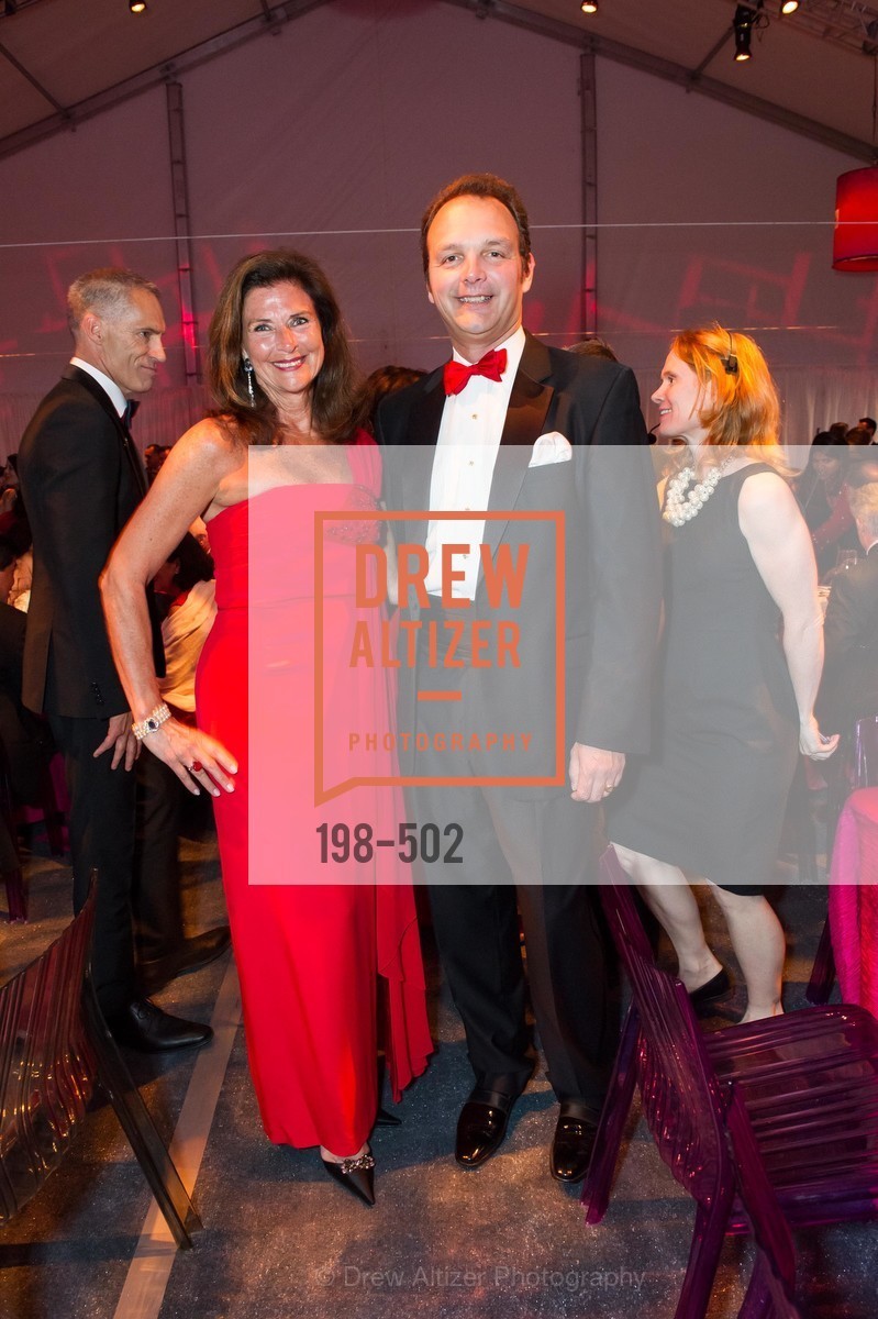 Lindsa Zider, Guillaume Orliac, 2014 RED CROSS Gala Honoring Paula Downey as the American Red Cross Bay Area Chapter Humanitarian CEO of the Year, US. Treasure Island (The Great Lawn), April 5th, 2014,Drew Altizer, Drew Altizer Photography, full-service agency, private events, San Francisco photographer, photographer california