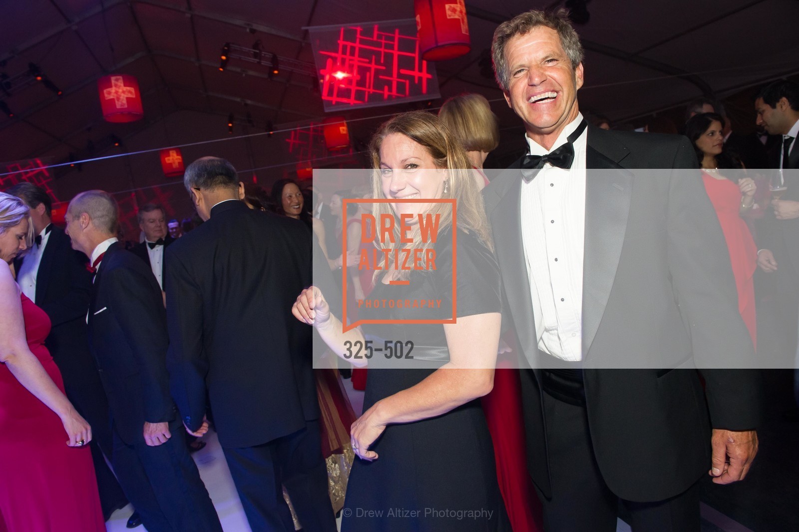 Extras, 2014 RED CROSS Gala Honoring Paula Downey as the American Red Cross Bay Area Chapter Humanitarian CEO of the Year, April 5th, 2014, Photo,Drew Altizer, Drew Altizer Photography, full-service agency, private events, San Francisco photographer, photographer california