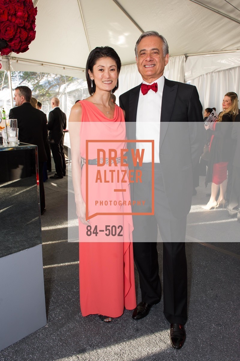Vanessa Chan, Michael Covarrubias, 2014 RED CROSS Gala Honoring Paula Downey as the American Red Cross Bay Area Chapter Humanitarian CEO of the Year, US. Treasure Island (The Great Lawn), Photo #84-502 Vanessa Chan, Michael Covarrubias, Photo #84-502