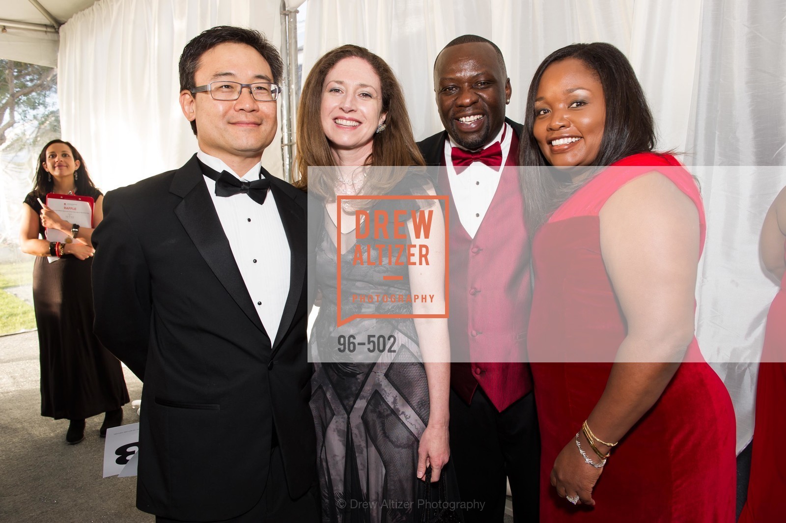 Alex Kim, Moira Dowell, Keith White, Rose White, 2014 RED CROSS Gala Honoring Paula Downey as the American Red Cross Bay Area Chapter Humanitarian CEO of the Year, US. Treasure Island (The Great Lawn), Photo #96-502 Alex Kim, Moira Dowell, Keith White, Rose White, Photo #96-502
