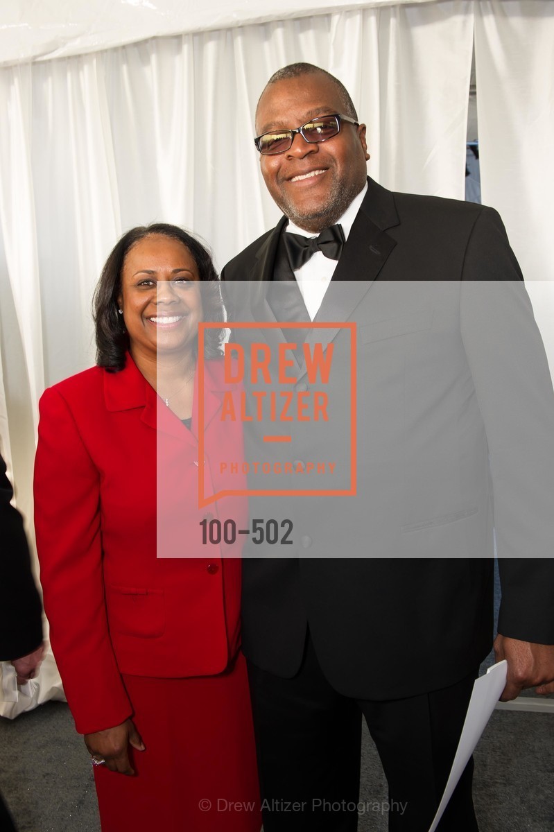Janae Hemphill, Dennis Hemphill, 2014 RED CROSS Gala Honoring Paula Downey as the American Red Cross Bay Area Chapter Humanitarian CEO of the Year, US. Treasure Island (The Great Lawn), Photo #100-502 Janae Hemphill, Dennis Hemphill, Photo #100-502