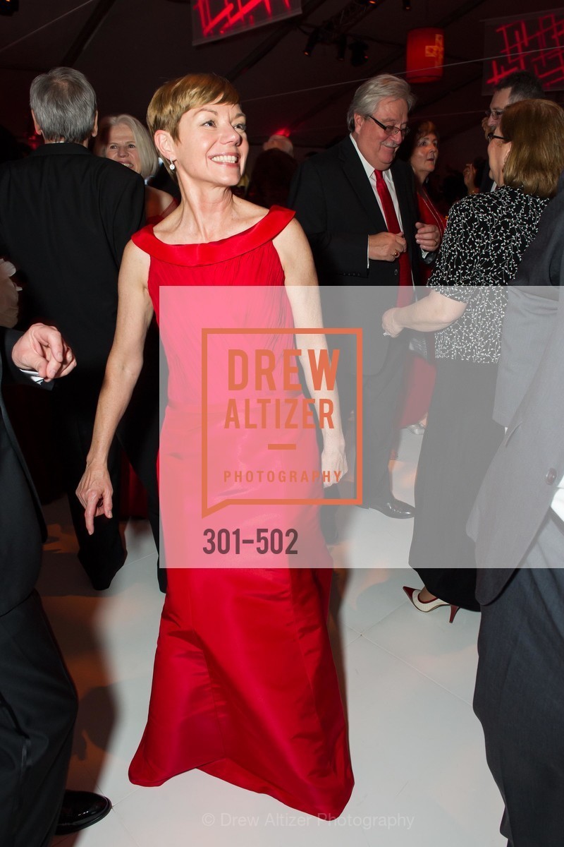 Paula Downey, 2014 RED CROSS Gala Honoring Paula Downey as the American Red Cross Bay Area Chapter Humanitarian CEO of the Year, US. Treasure Island (The Great Lawn), April 5th, 2014