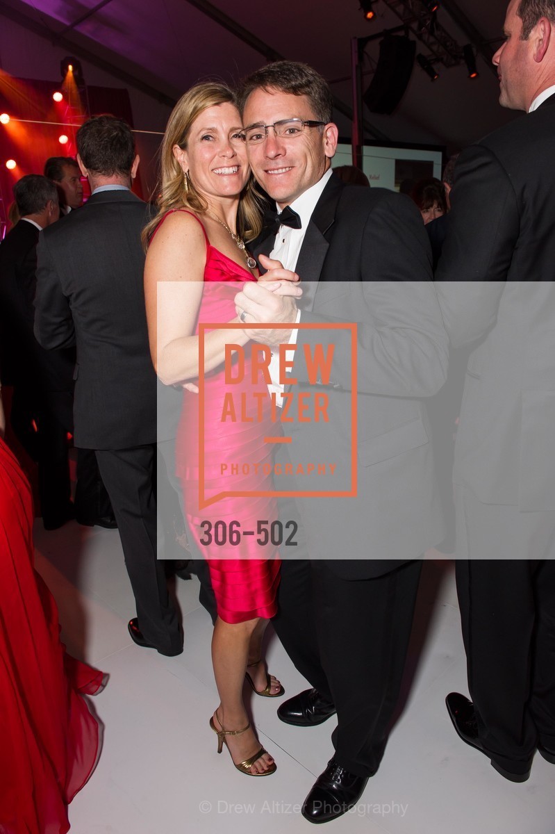 Courtney Aragon, Patrick Aragon, 2014 RED CROSS Gala Honoring Paula Downey as the American Red Cross Bay Area Chapter Humanitarian CEO of the Year, US. Treasure Island (The Great Lawn), April 5th, 2014,Drew Altizer, Drew Altizer Photography, full-service agency, private events, San Francisco photographer, photographer california