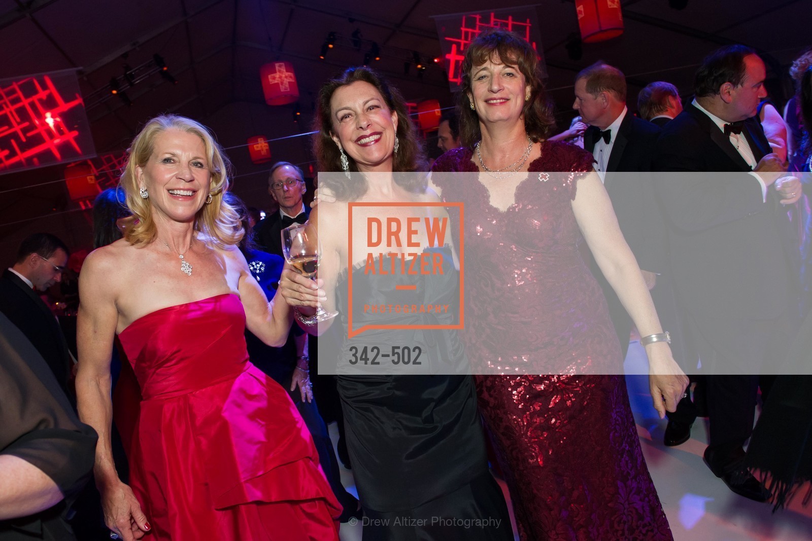 Kimberly Hopper, Theo Schwabacher, 2014 RED CROSS Gala Honoring Paula Downey as the American Red Cross Bay Area Chapter Humanitarian CEO of the Year, US. Treasure Island (The Great Lawn), April 5th, 2014,Drew Altizer, Drew Altizer Photography, full-service agency, private events, San Francisco photographer, photographer california
