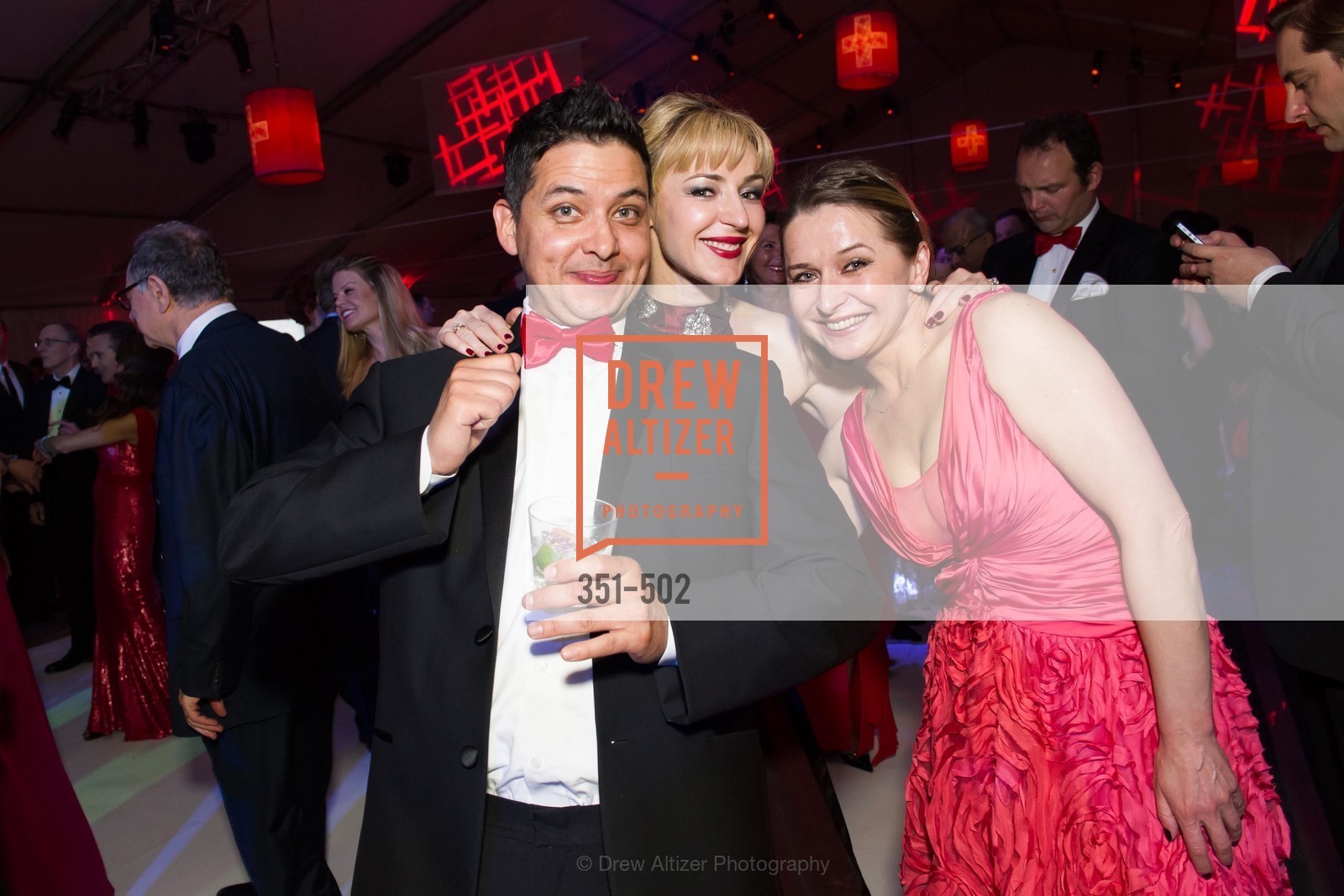David Houser, Liza Gustafson, Anjelika Koulebakina, 2014 RED CROSS Gala Honoring Paula Downey as the American Red Cross Bay Area Chapter Humanitarian CEO of the Year, US. Treasure Island (The Great Lawn), April 5th, 2014,Drew Altizer, Drew Altizer Photography, full-service agency, private events, San Francisco photographer, photographer california