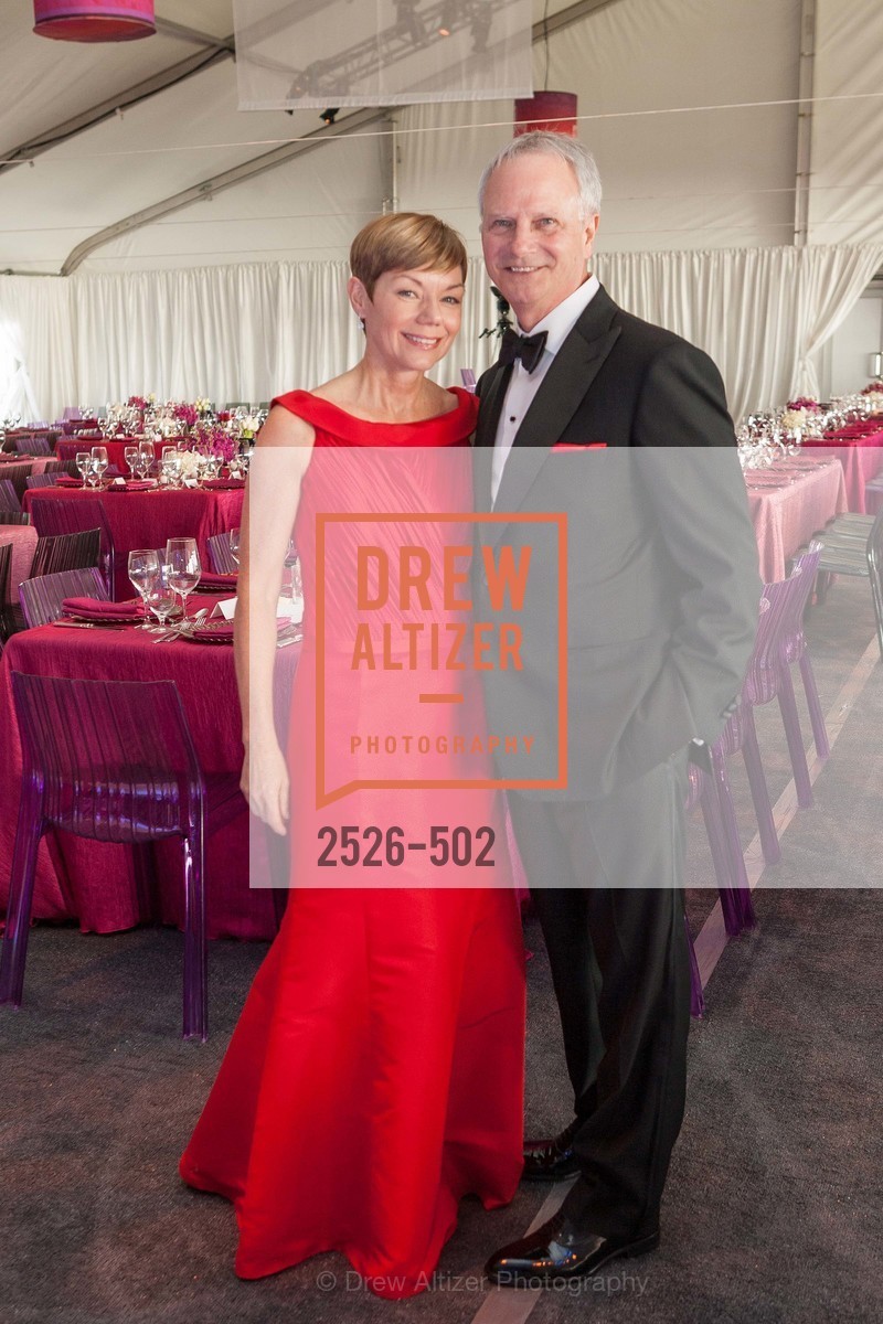 Paula Downey, Michael Downey, 2014 RED CROSS Gala Honoring Paula Downey as the American Red Cross Bay Area Chapter Humanitarian CEO of the Year, US. Treasure Island (The Great Lawn), April 5th, 2014,Drew Altizer, Drew Altizer Photography, full-service event agency, private events, San Francisco photographer, photographer California
