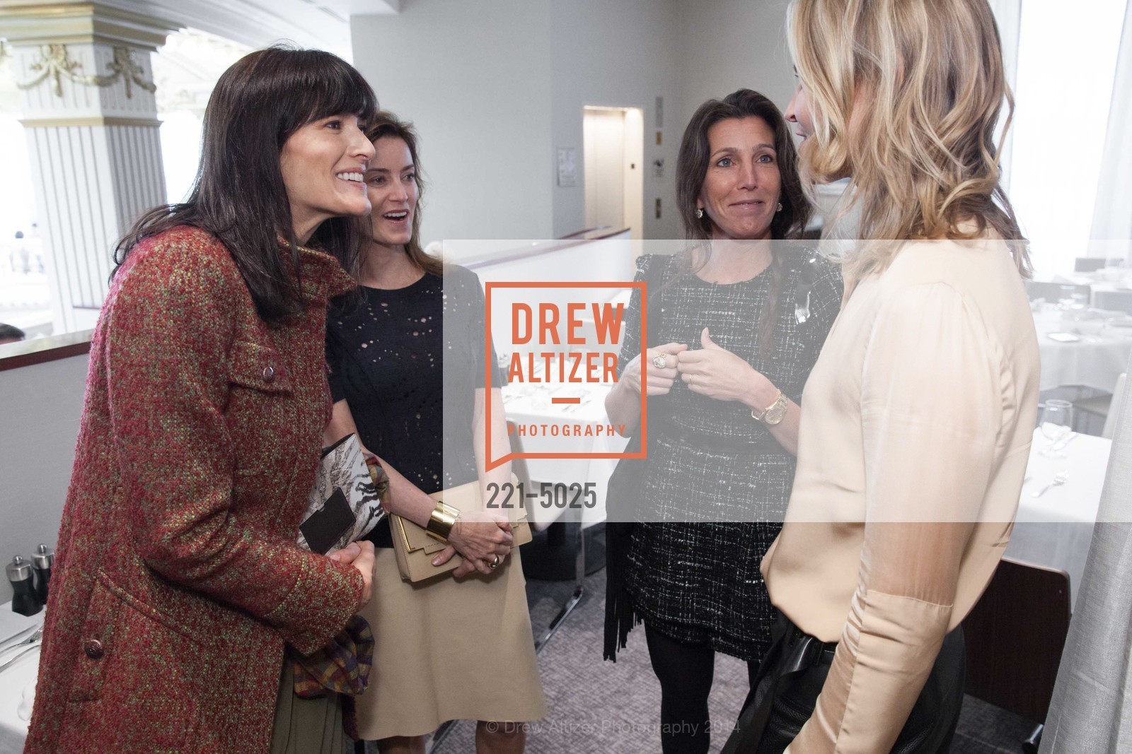 Gwen McCaw, Carol Bonnie, Sloan Barnett, Shirin Von Wulffen, REED KRAKOFF at NEIMAN MARCUS, US, October 24th, 2014, Photo #221-5025 Gwen McCaw, Carol Bonnie, Sloan Barnett, Shirin Von Wulffen, Photo #221-5025
