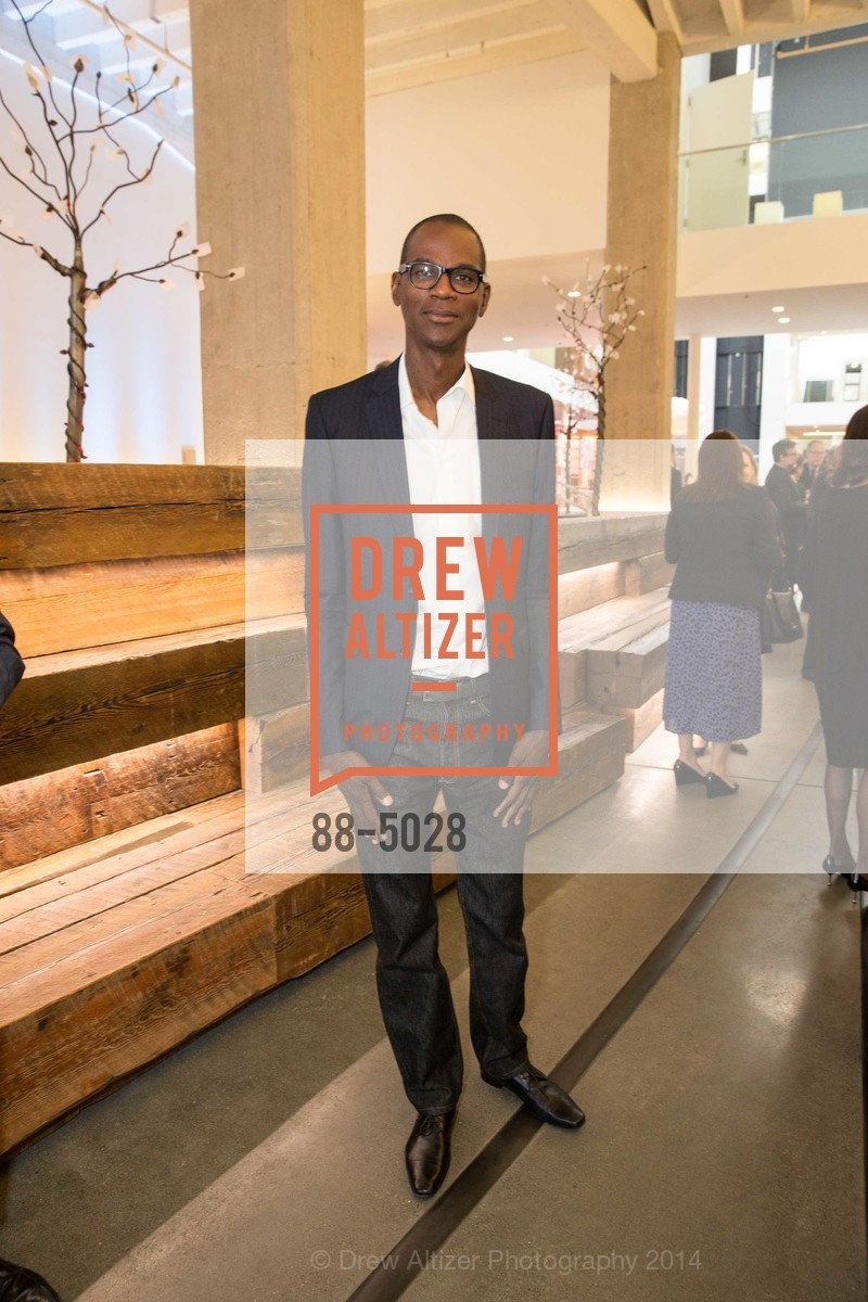 Mark Bradford, SFMOMA Directors Circle Dinner Sponsored by J.P. Morgan Private Bank, US, March 20th, 2014, Photo #88-5028 Mark Bradford, Photo #88-5028