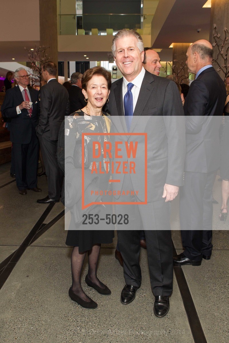 Roselyne Swig, Dan Kingsley, SFMOMA Directors Circle Dinner Sponsored by J.P. Morgan Private Bank, US, March 20th, 2014, Photo #253-5028 Roselyne Swig, Dan Kingsley, Photo #253-5028