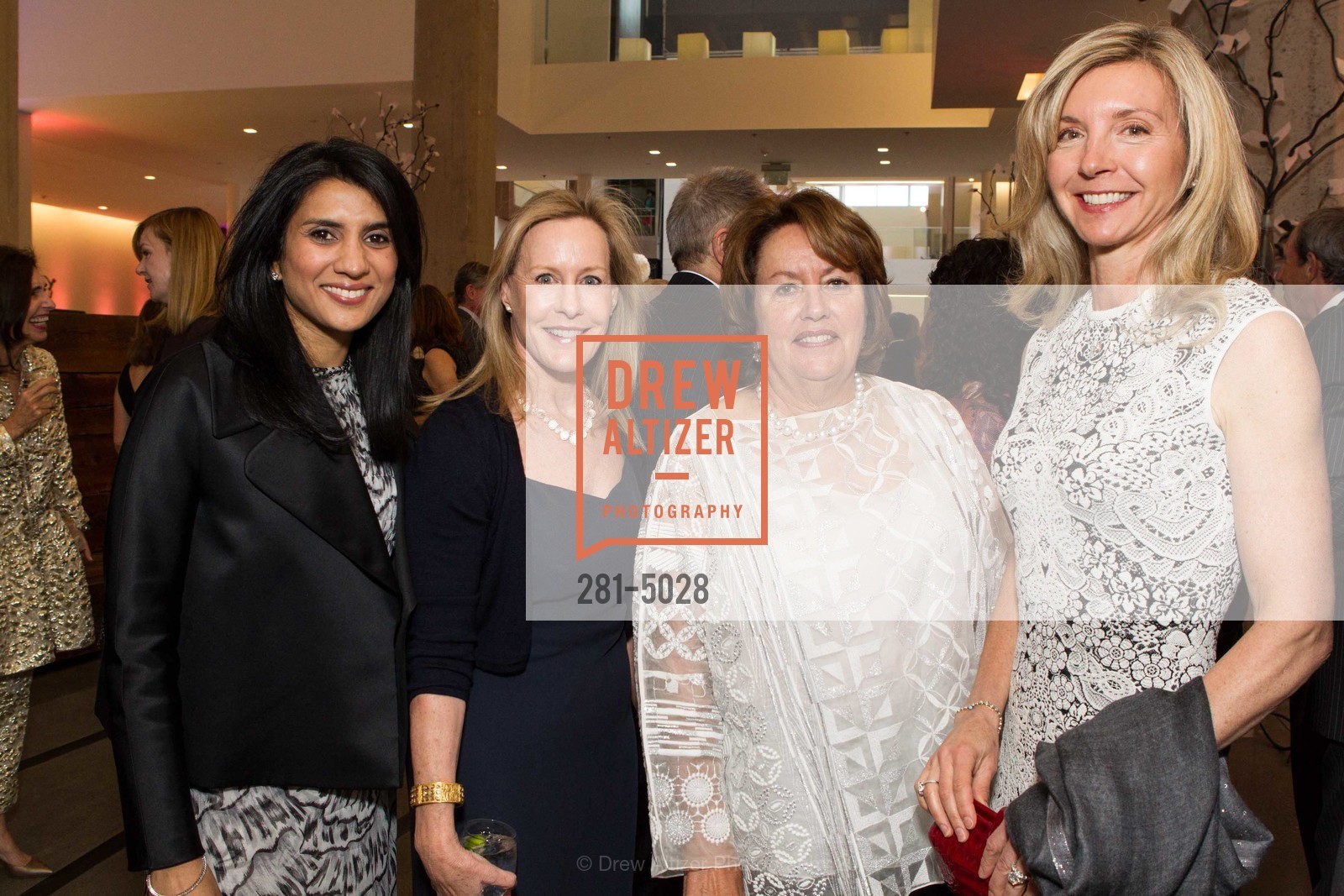 Alka Agrawal, Gaylynn Blanding, Linda Gruber, Janet Barnes, SFMOMA Directors Circle Dinner Sponsored by J.P. Morgan Private Bank, US, March 20th, 2014, Photo #281-5028 Alka Agrawal, Gaylynn Blanding, Linda Gruber, Janet Barnes, Photo #281-5028