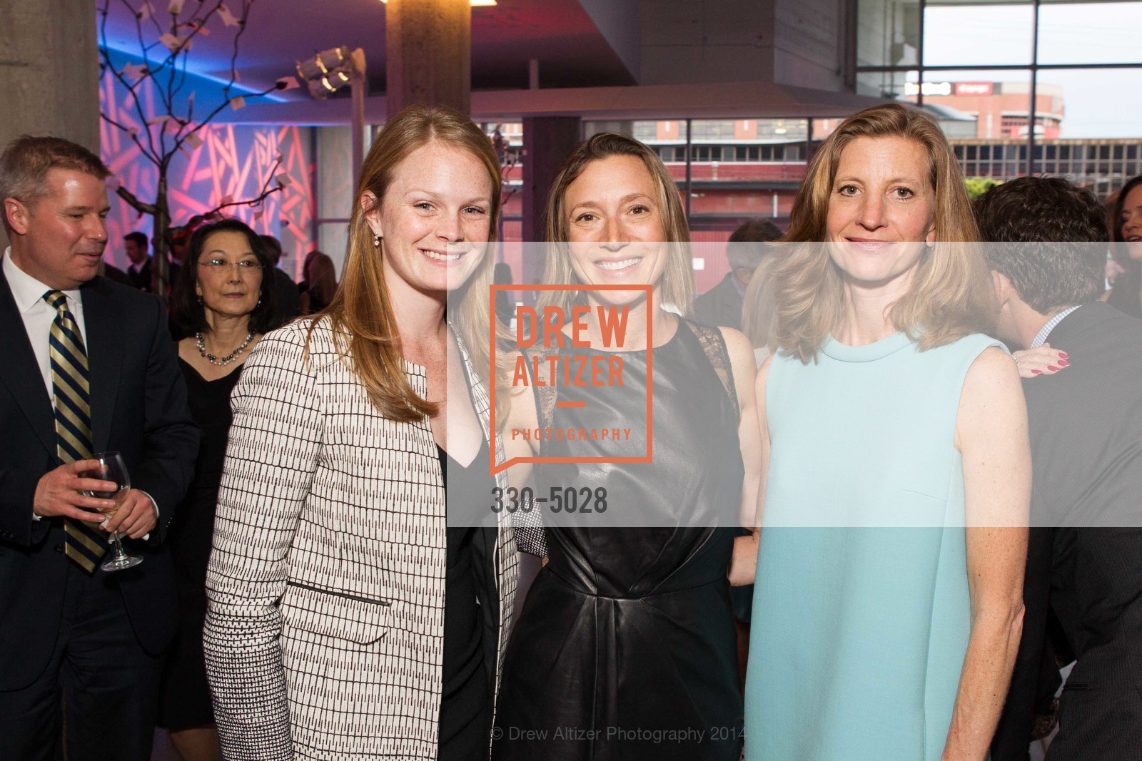Charlie Adamski, Stacey Silver, Laura Nagle, SFMOMA Directors Circle Dinner Sponsored by J.P. Morgan Private Bank, US, March 20th, 2014, Photo #330-5028 Charlie Adamski, Stacey Silver, Laura Nagle, Photo #330-5028
