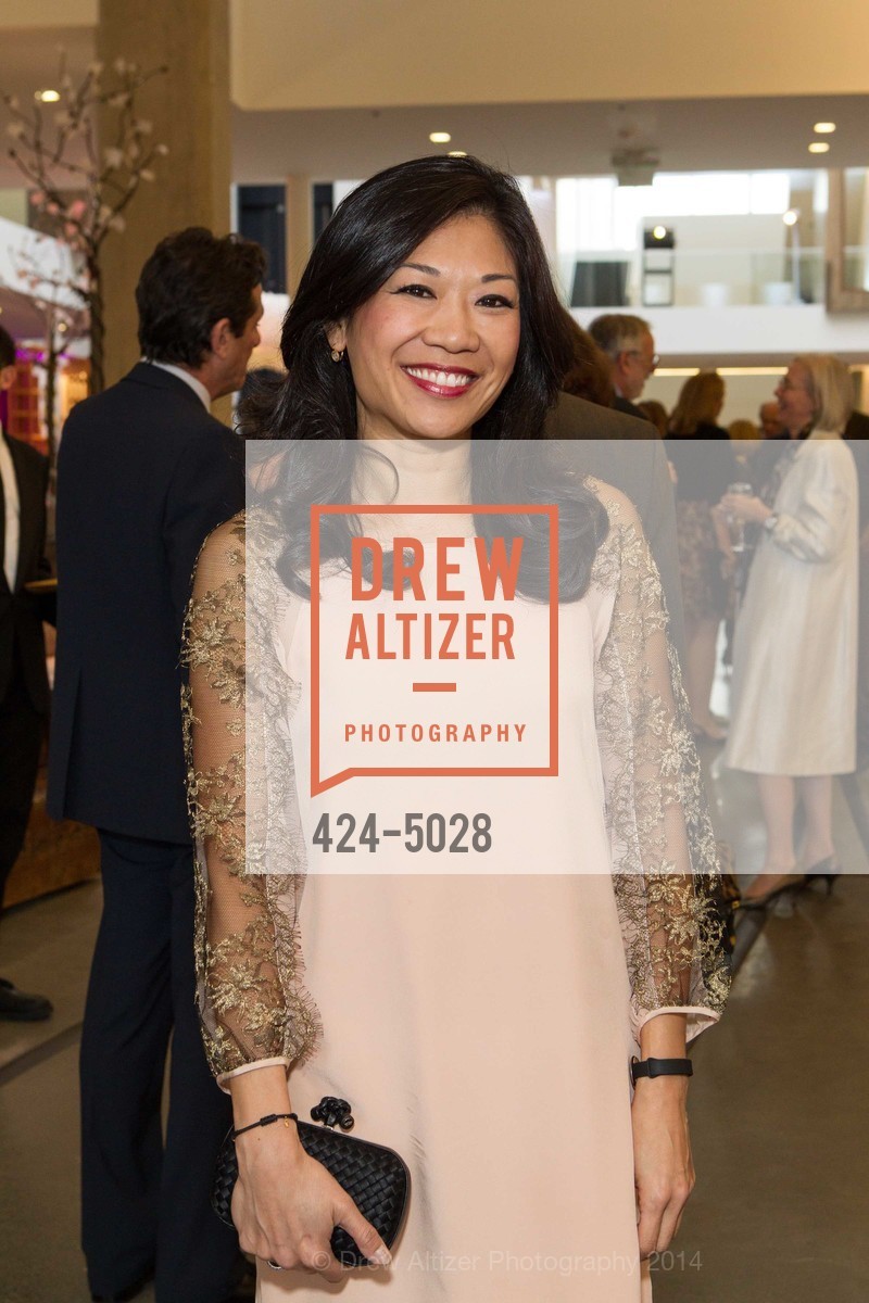 Mary Pang, Photo #424-5028