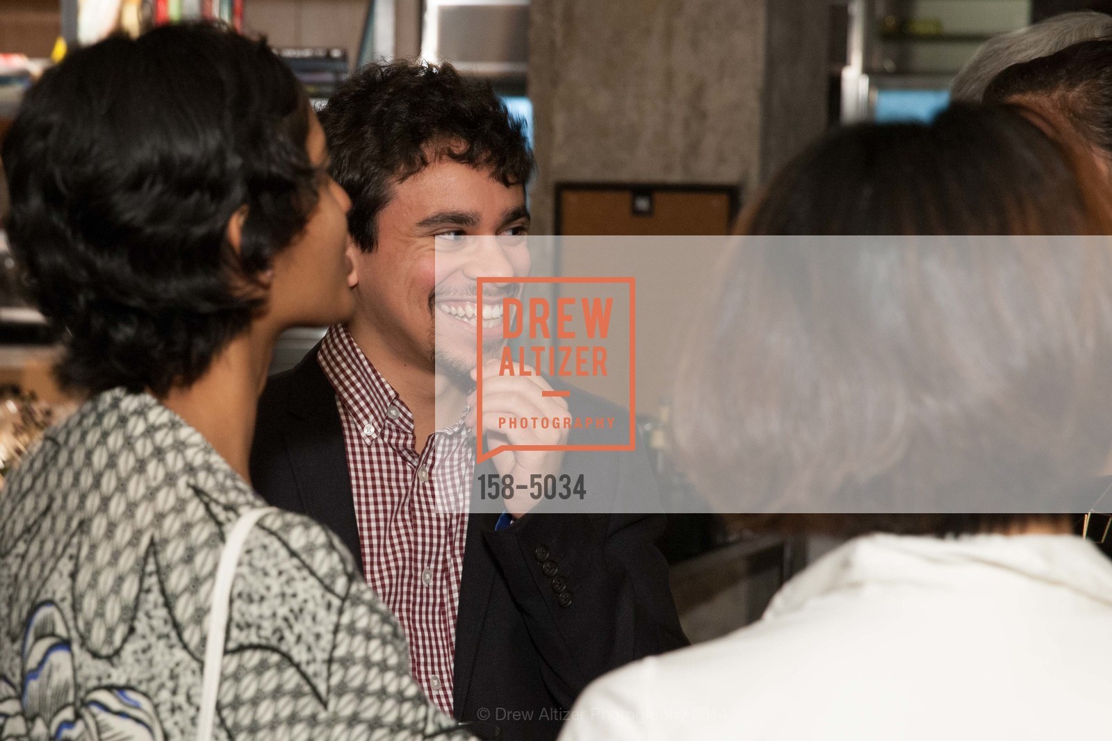Kyle Hardgrave, Margaret Atwood in Conversation with Kelly Corrigan at MEDIUM, US, December 5th, 2014, Photo #158-5034 Kyle Hardgrave, Photo #158-5034