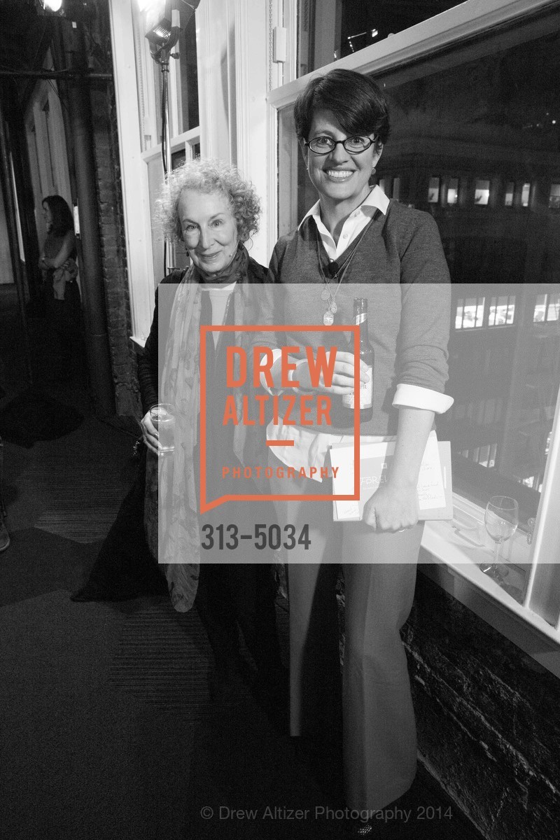 Margaret Atwood, Kelly Corrigan, Photo #313-5034
