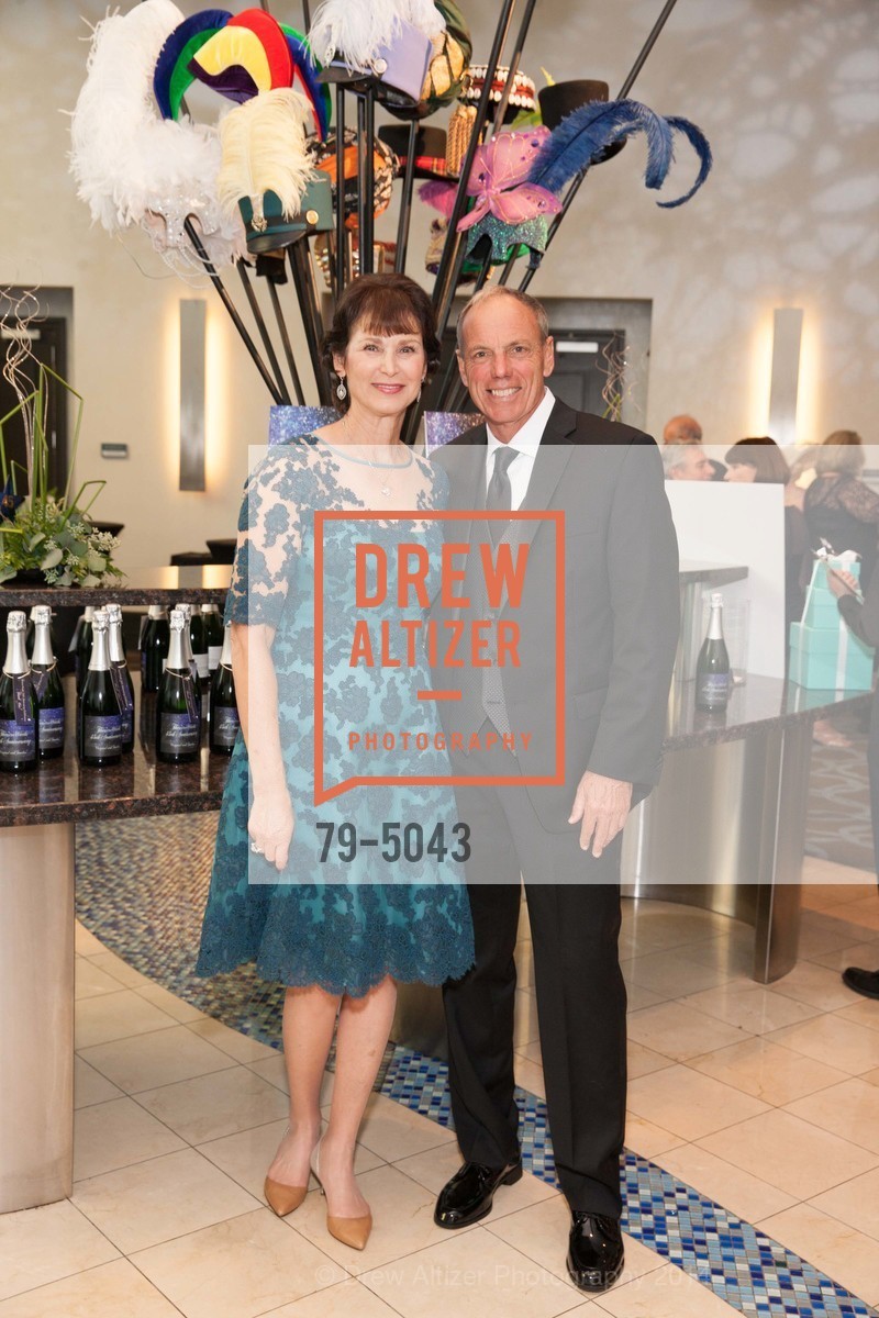 Julie Kaufman, Doug Klein, Photo #79-5043