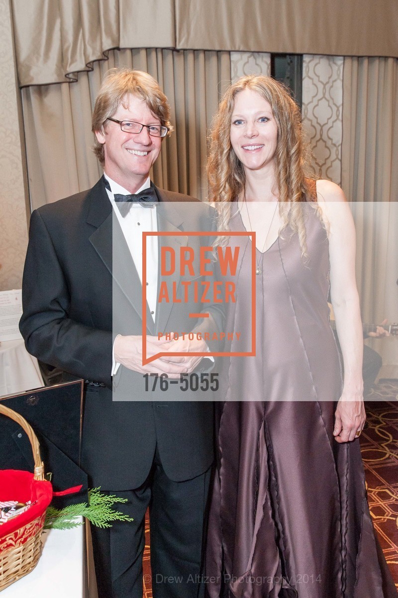 Michael Woodall, Alexandra Foote, Photo #176-5055