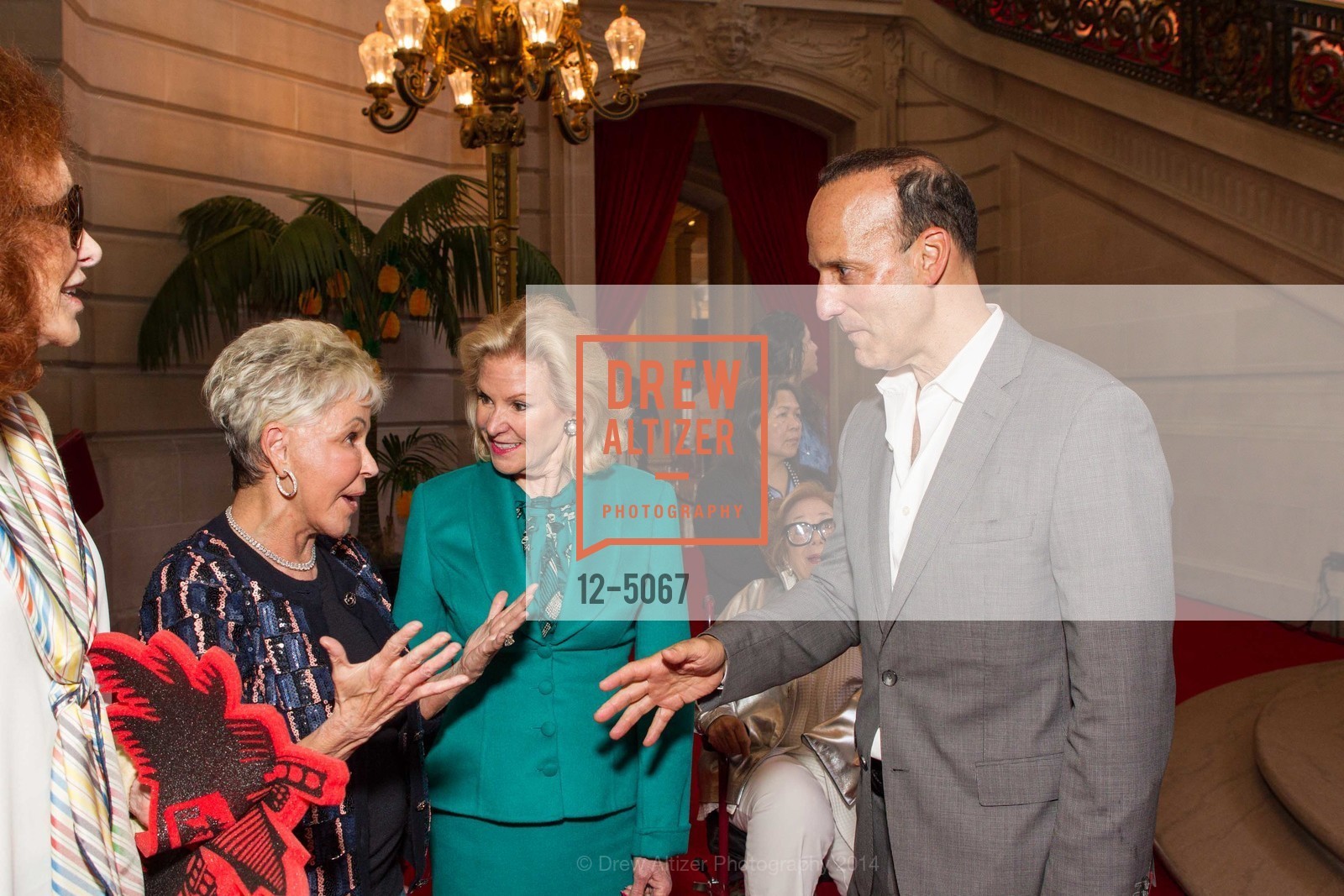 Ann Getty, Jo Schuman Silver, Dede Wilsey, Fred Davis, San Francisco Salutes 40 Years Of Stephen Silver's BEACH BLANKET BABYLON, US, September 14th, 2020, Photo #12-5067 Ann Getty, Jo Schuman Silver, Dede Wilsey, Fred Davis, Photo #12-5067