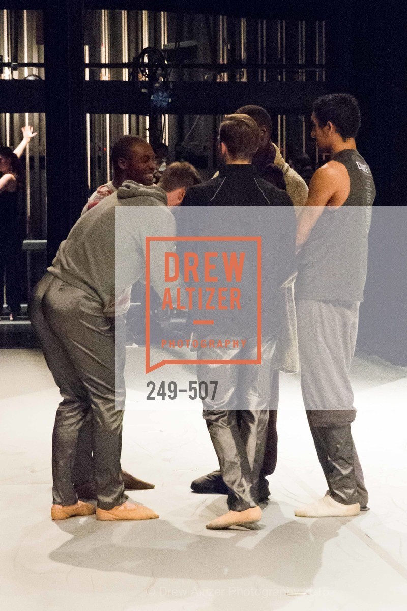 Backstage, Cancer Prevention Institute of California Presents DanceFAR, YBCA Theatre and Forum. 701 Mission Street, November 10th, 2015,Drew Altizer, Drew Altizer Photography, full-service agency, private events, San Francisco photographer, photographer california
