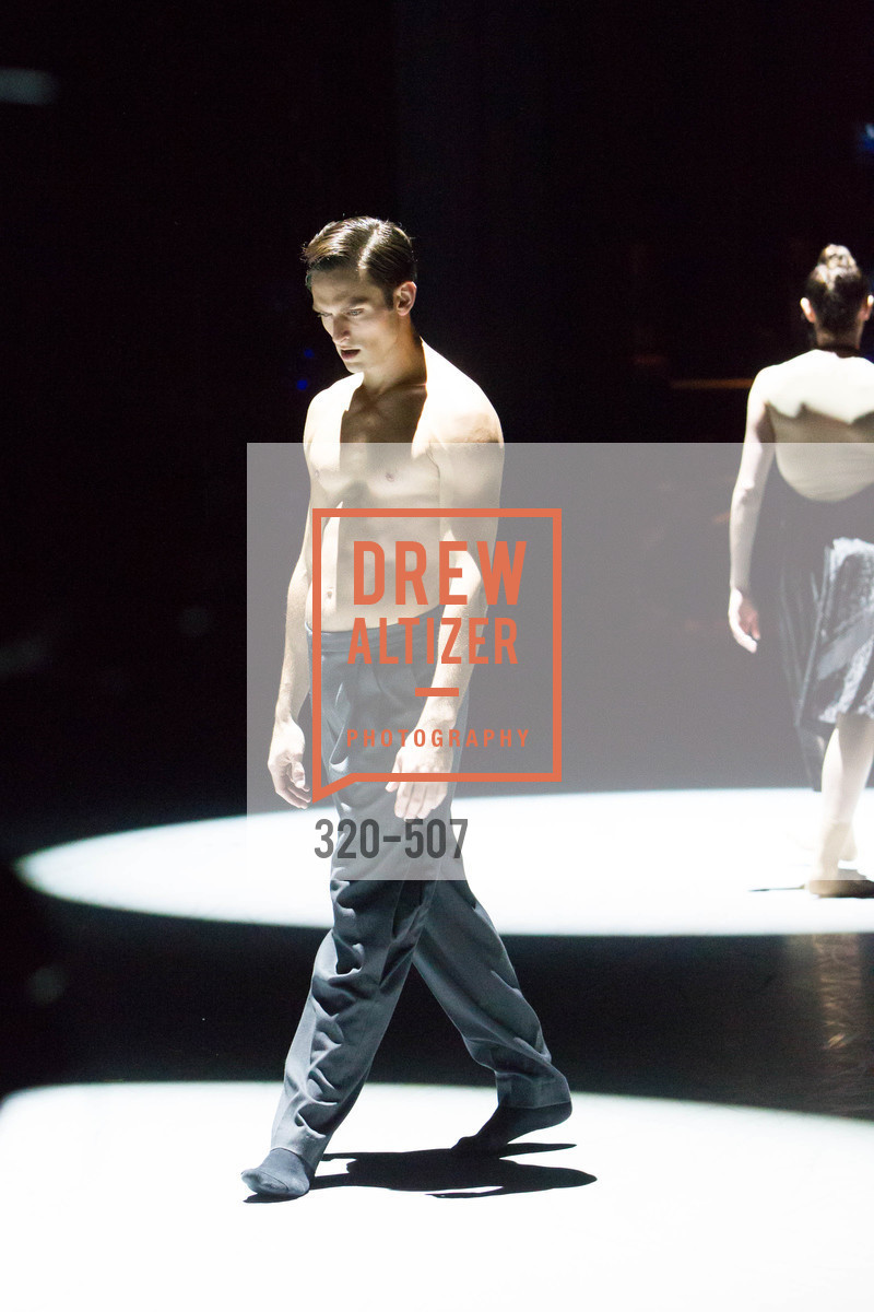 Backstage, Cancer Prevention Institute of California Presents DanceFAR, YBCA Theatre and Forum. 701 Mission Street, November 10th, 2015,Drew Altizer, Drew Altizer Photography, full-service agency, private events, San Francisco photographer, photographer california