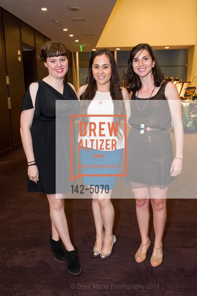 Claudia Sanchez, Wren Brennan, 826 VALENCIA Presents the Bookeaters' Bash, US, May 10th, 2014, Photo #142-5070 Claudia Sanchez, Wren Brennan, Photo #142-5070
