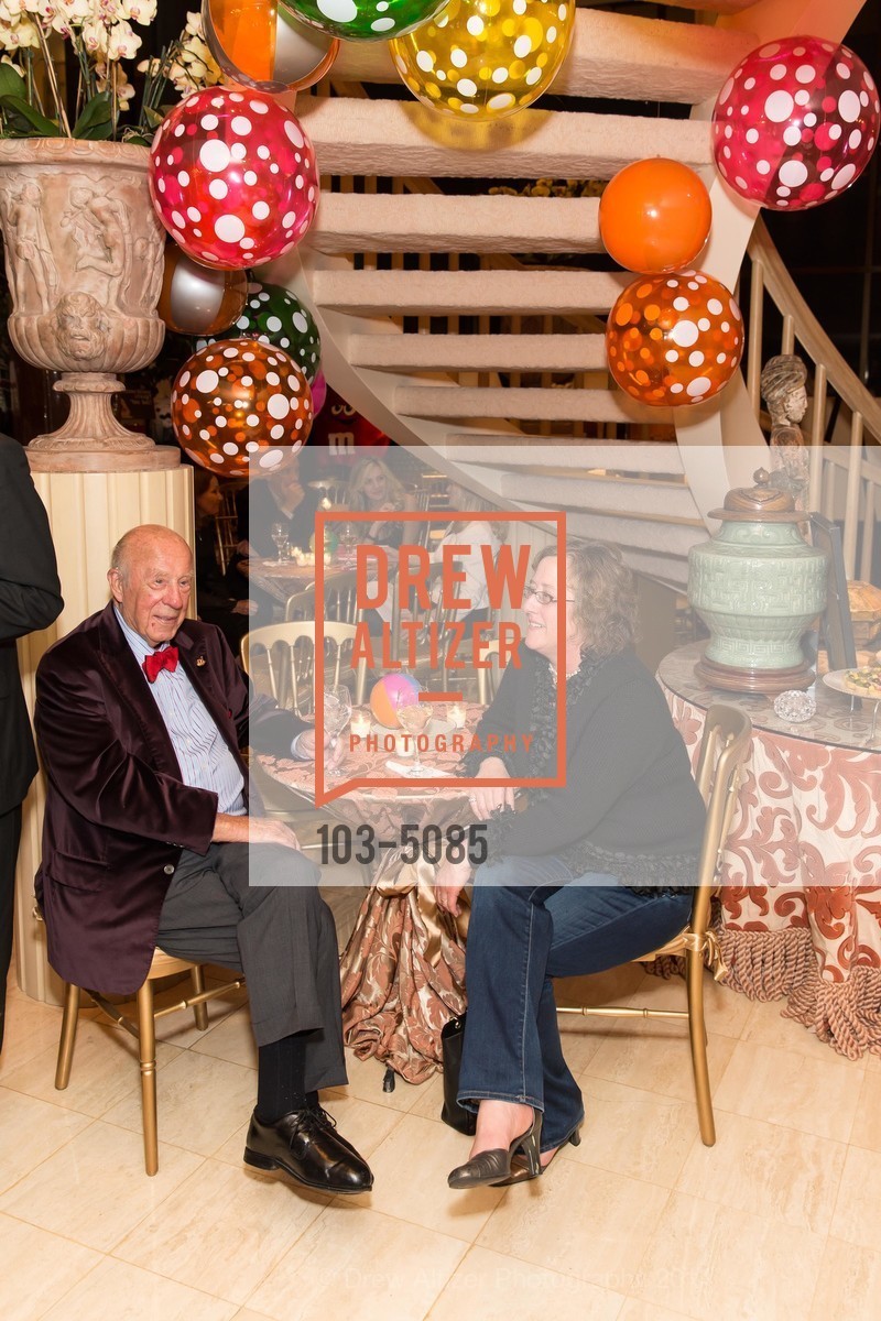 George Shultz, Catherine Bigelow, Photo #103-5085