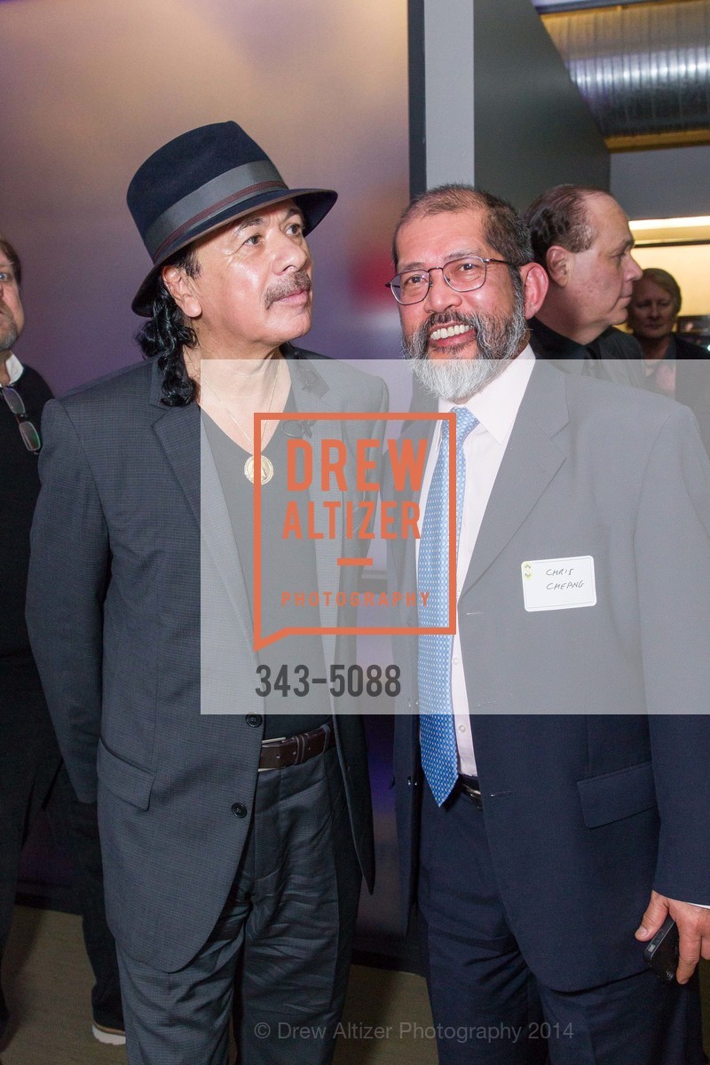 Carlos Santana, Chris Cheang, CARLOS SANTANA Book Signing, US, December 6th, 2014, Photo #343-5088 Carlos Santana, Chris Cheang, Photo #343-5088