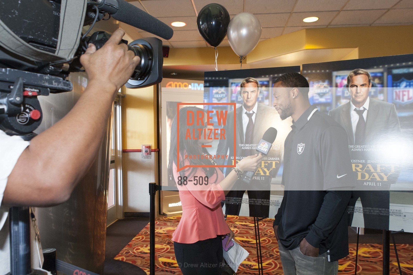 Taiwan Jones, SUMMIT ENTERTAINMENT Presents a Special Screening of DRAFT DAY with the Oakland Raiders, US. AMC 16 Shellmound, Emeryville, Ca, April 9th, 2014,Drew Altizer, Drew Altizer Photography, full-service event agency, private events, San Francisco photographer, photographer California