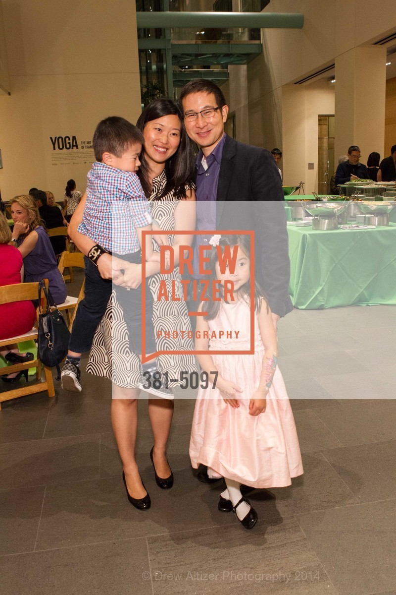 Kellan Chen, Tina Tan, Gallant Chen, Malia Chen, Photo #381-5097