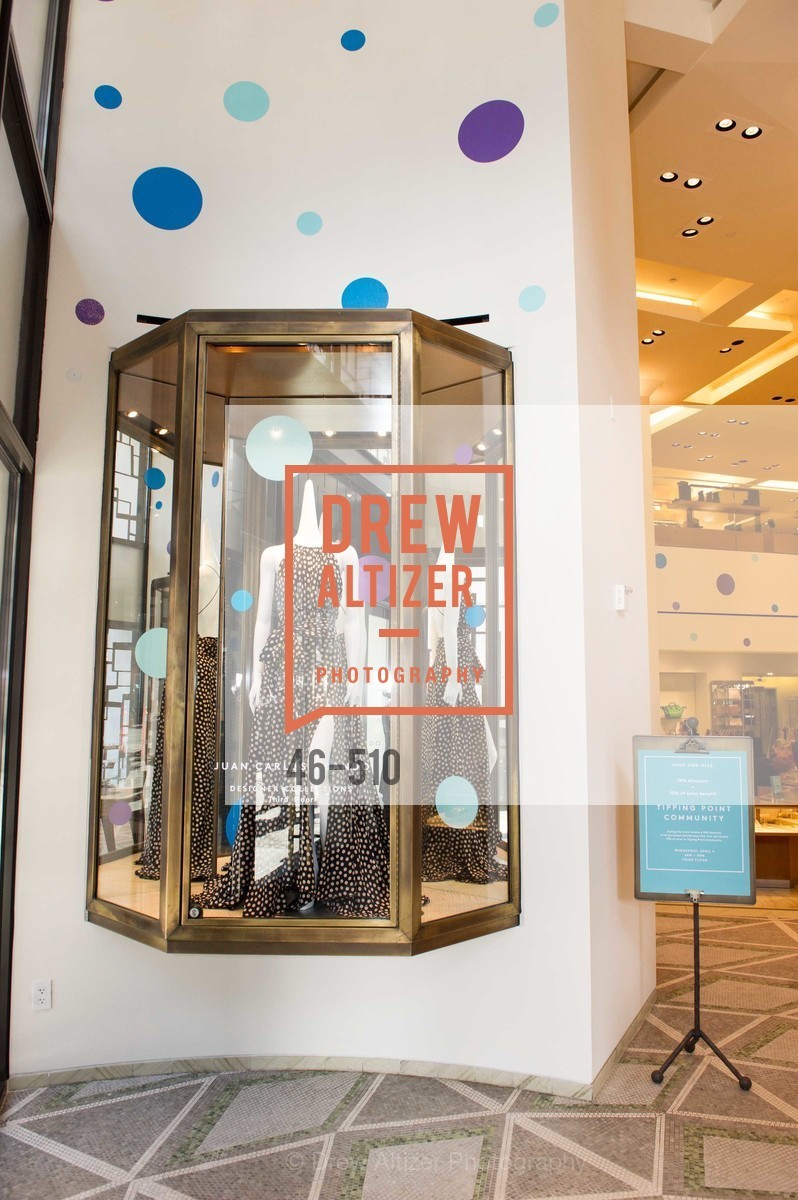 Atmosphere, BARNEY'S NEW YORK, Irene Neuwirth, JC Obando, Troy Surratt and THE TIPPING POINT COMMUNITY Chair Committe Host a Cocktail Party, US. US, April 9th, 2014,Drew Altizer, Drew Altizer Photography, full-service agency, private events, San Francisco photographer, photographer california
