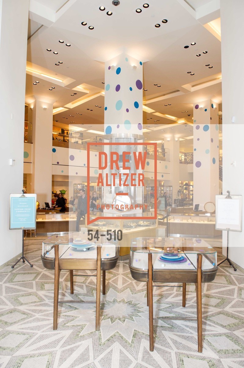 Atmosphere, BARNEY'S NEW YORK, Irene Neuwirth, JC Obando, Troy Surratt and THE TIPPING POINT COMMUNITY Chair Committe Host a Cocktail Party, US. US, April 9th, 2014,Drew Altizer, Drew Altizer Photography, full-service agency, private events, San Francisco photographer, photographer california