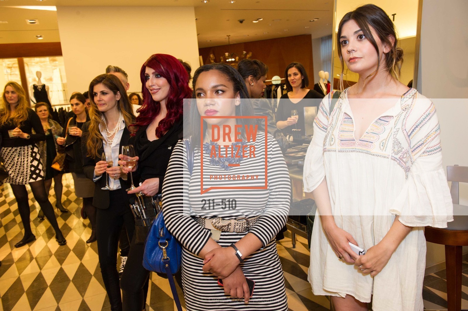 Perri Hutchinson, Katherine Fotinos, BARNEY'S NEW YORK, Irene Neuwirth, JC Obando, Troy Surratt and THE TIPPING POINT COMMUNITY Chair Committe Host a Cocktail Party, US. US, . US, Photo #211-510 Perri Hutchinson, Katherine Fotinos, Photo #211-510