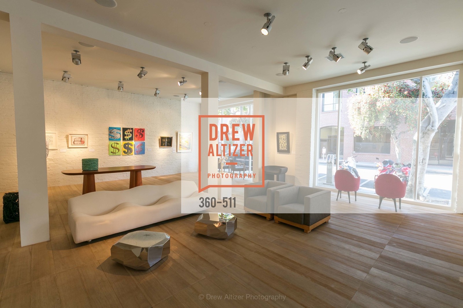 Atmosphere, CHRISTIE'S Preview to Benefit CalArts School of Art, US. Hedge Gallery 501 Pacific Avenue, April 9th, 2014,Drew Altizer, Drew Altizer Photography, full-service agency, private events, San Francisco photographer, photographer california