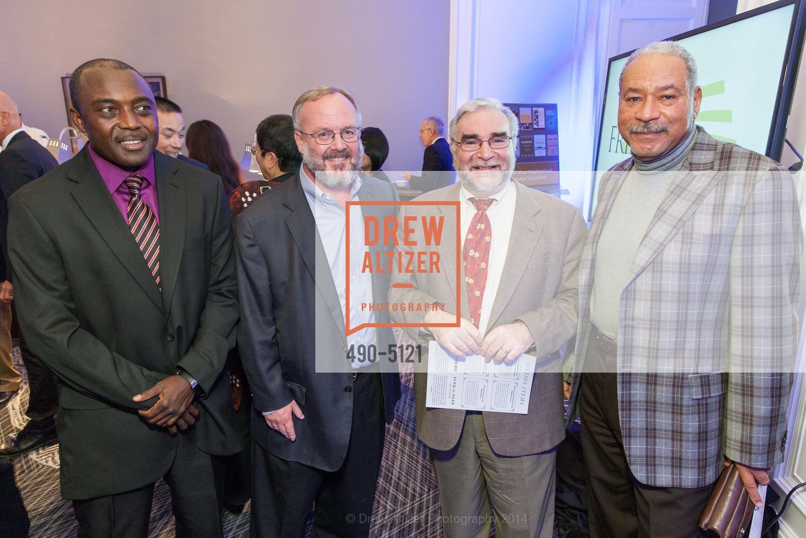Bob Duffy, Bill Denebeim, Mark Vogel, Tyrone Cannon, Friends of the PUBLIC LIBRARY Gala, US, November 12th, 2014, Photo #490-5121 Bob Duffy, Bill Denebeim, Mark Vogel, Tyrone Cannon, Photo #490-5121