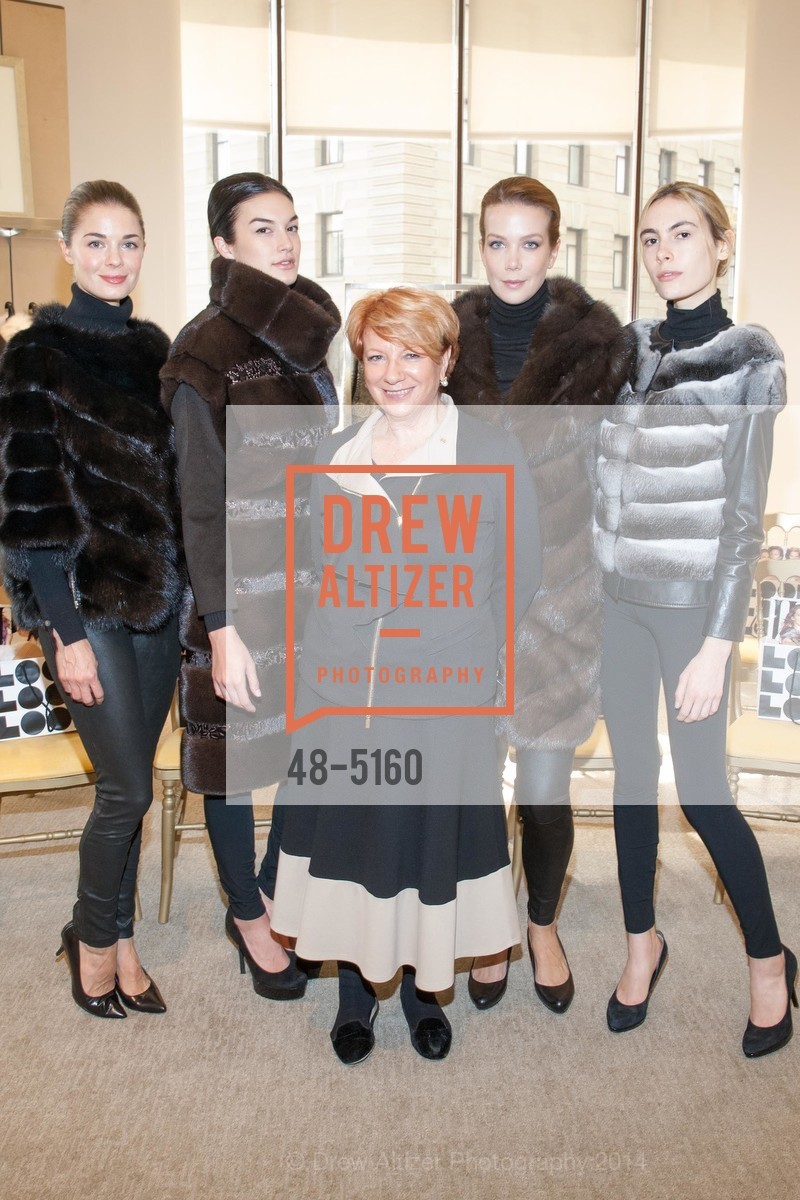 Dubelko, Hannah Fugazzi, Giuliana Teso, Rachel Sitz, Logan Link, SAKS 5TH AVENUE Fur Salon Presents Giuliana Teso Fur Collection, US, October 24th, 2014, Photo #48-5160 Dubelko, Hannah Fugazzi, Giuliana Teso, Rachel Sitz, Logan Link, Photo #48-5160