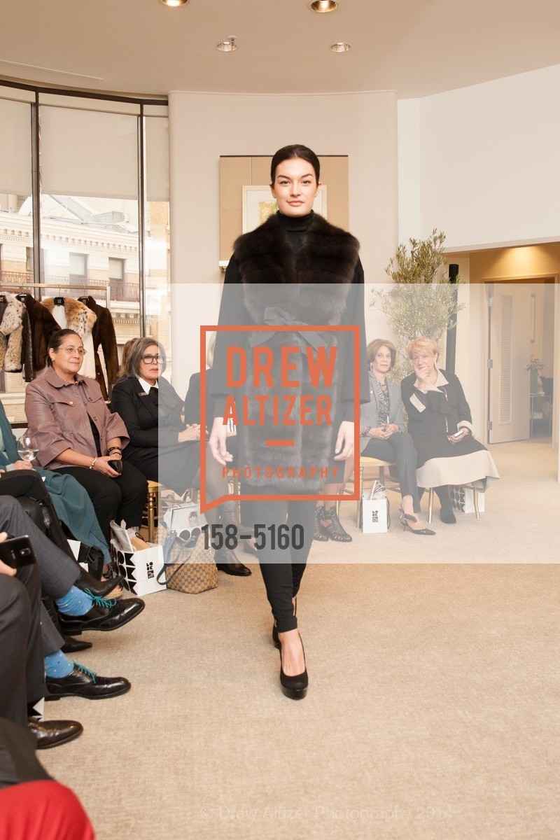 Fashion Show, SAKS 5TH AVENUE Fur Salon Presents Giuliana Teso Fur Collection, US, October 24th, 2014, Photo #158-5160 Fashion Show, Photo #158-5160