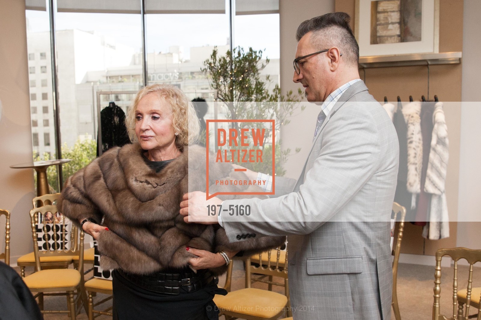 Rozalya Schrayver, Gian-Paolo Rizzato, SAKS 5TH AVENUE Fur Salon Presents Giuliana Teso Fur Collection, US, October 24th, 2014, Photo #197-5160 Rozalya Schrayver, Gian-Paolo Rizzato, Photo #197-5160