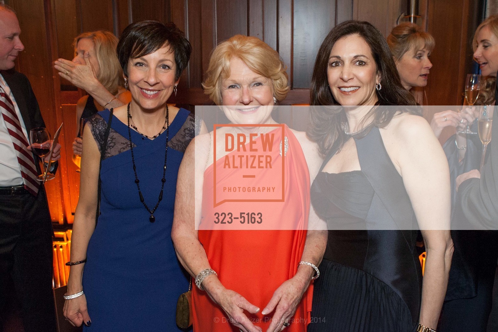 Patti Rueff, Ruth Wisnom, Joanne Goldstein, Photo #323-5163