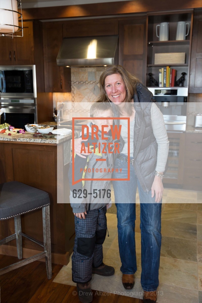 Blake Steine, Bettina Steine, Photo #629-5176