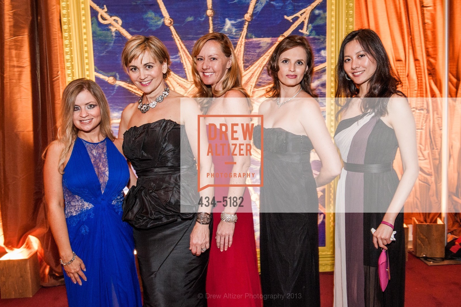 Julie Hall, Jane Burkhard, Nicki Ta, Alyson Blume, Vicky Teng, Photo #434-5182
