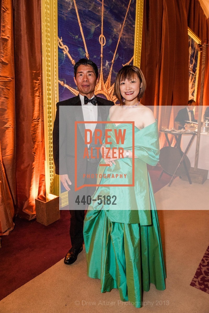 Lillian Chan, Photo #440-5182