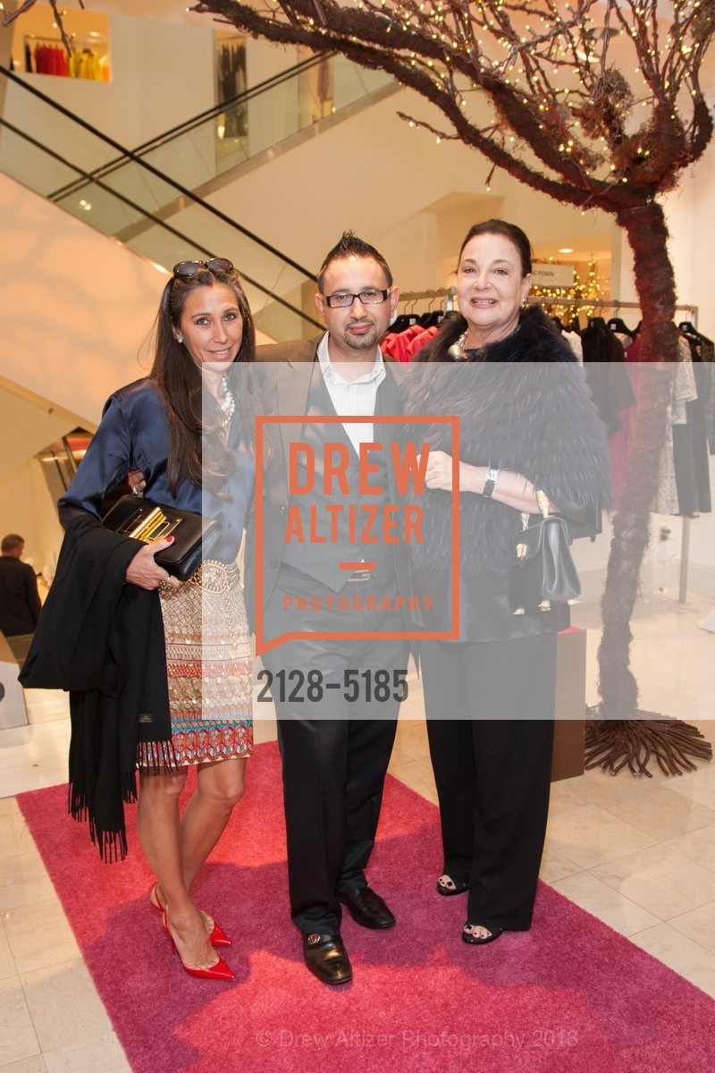 Elizabeth Brehany, Moustafa ?, Elizabeth Merrill, Cinderella Launch Event at SAKS FIFTH AVENUE, US, April 8th, 2013, Photo #2128-5185 Elizabeth Brehany, Moustafa ?, Elizabeth Merrill, Photo #2128-5185