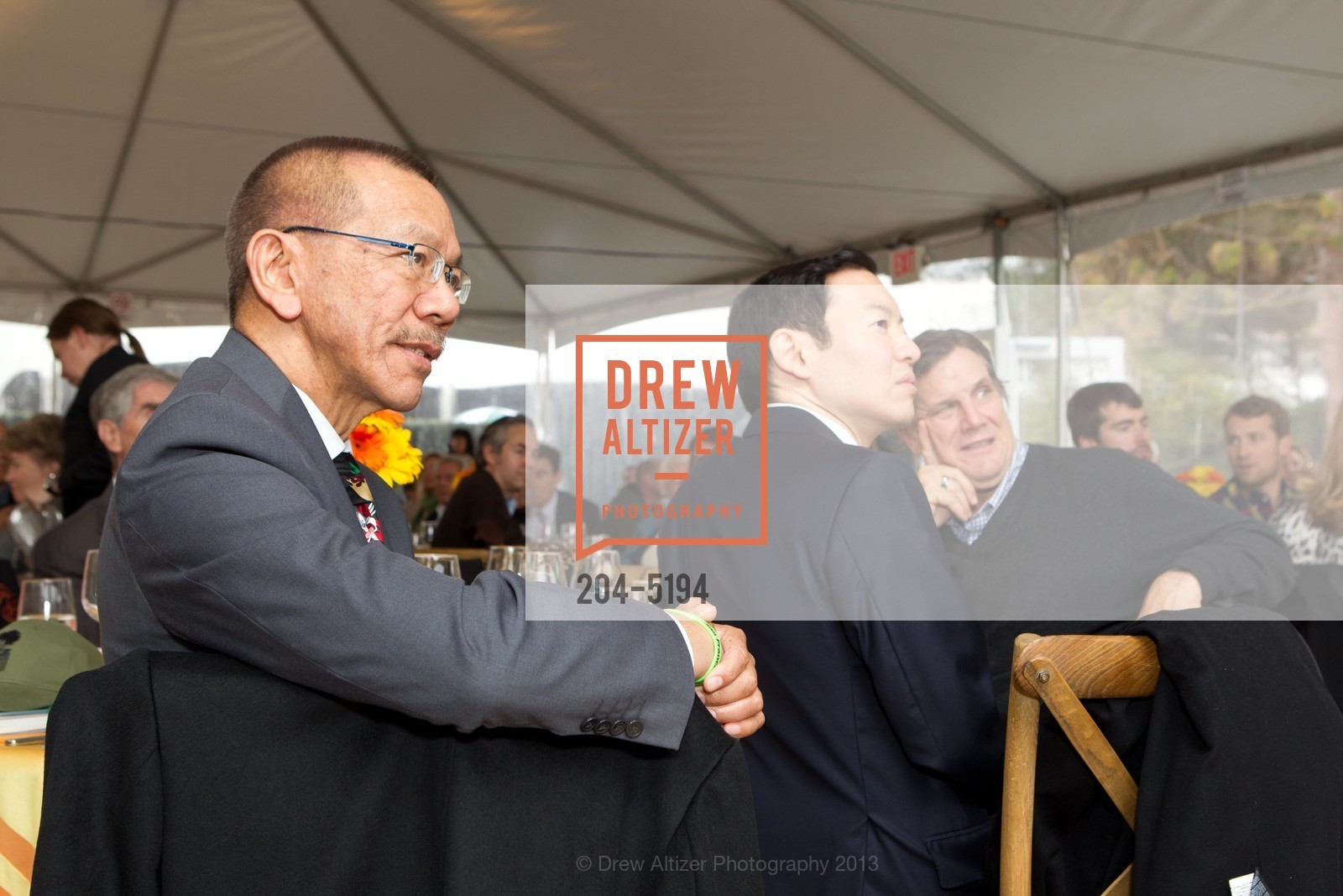 Norman Yee, Yasunobu Kyogoku, SF ZOO Elinor Friend Playground Grand Opening, US, November 19th, 2013, Photo #204-5194 Norman Yee, Yasunobu Kyogoku, Photo #204-5194